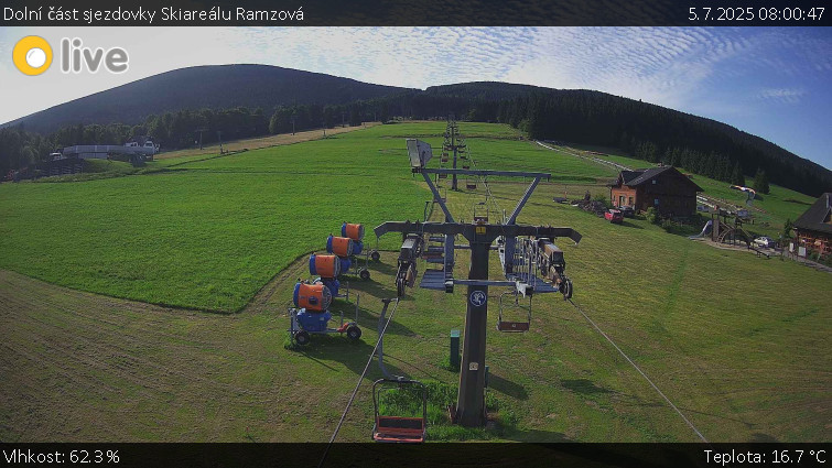 Skiarena R3 Ramzová - Dolní část sjezdovky Skiareálu Ramzová - 5.7.2025 v 08:00 Skiarena R3 Ramzová - Dolní část sjezdovky Skiareálu Ramzová - 5.7.2025 v 08:00