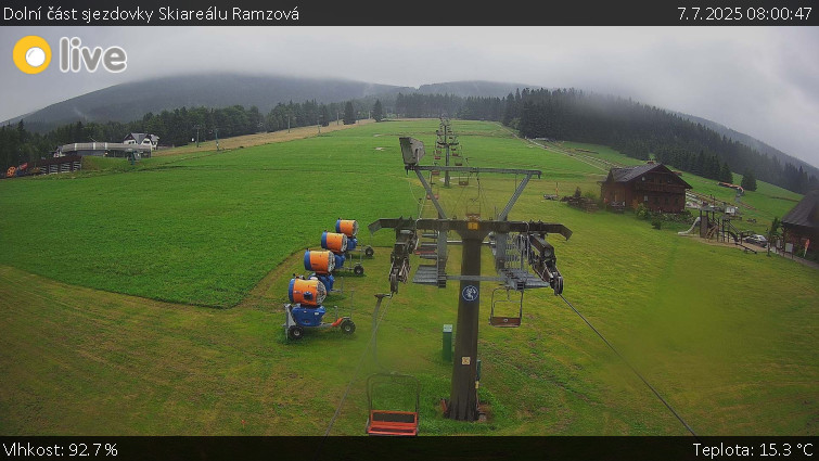 Skiarena R3 Ramzová - Dolní část sjezdovky Skiareálu Ramzová - 7.7.2025 v 08:00 Skiarena R3 Ramzová - Dolní část sjezdovky Skiareálu Ramzová - 7.7.2025 v 08:00