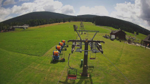 Skiarena R3 Ramzová - Dolní část sjezdovky Skiareálu Ramzová - 17.7.2025 v 12:00