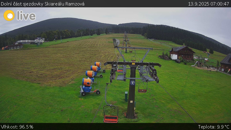 Horské atrakce Ramzová - Dolní část sjezdovky Skiareálu Ramzová - 13.9.2025 v 07:00 Horské atrakce Ramzová - Dolní část sjezdovky Skiareálu Ramzová - 13.9.2025 v 07:00