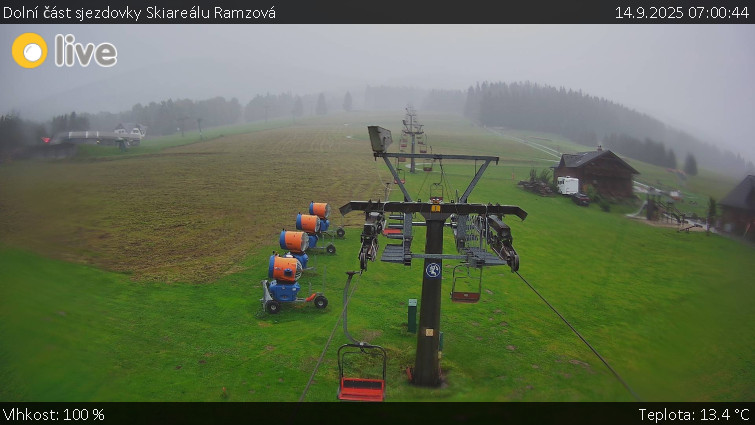 Horské atrakce Ramzová - Dolní část sjezdovky Skiareálu Ramzová - 14.9.2025 v 07:00