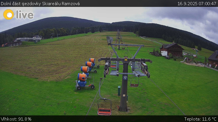 Horské atrakce Ramzová - Dolní část sjezdovky Skiareálu Ramzová - 16.9.2025 v 07:00