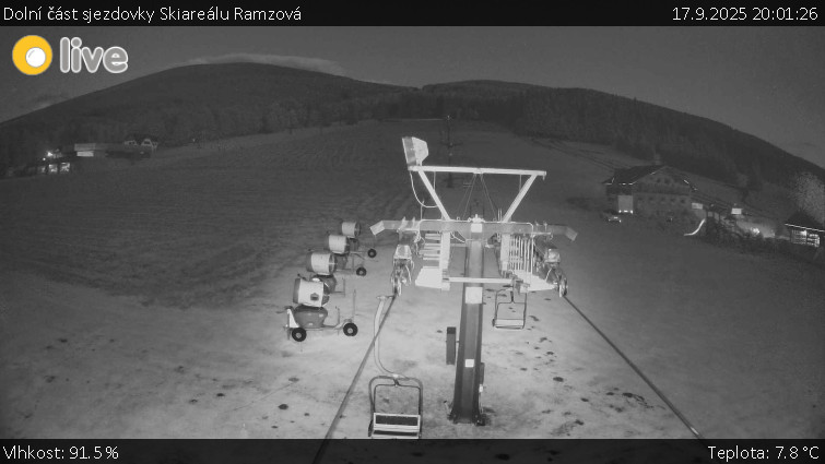 Horské atrakce Ramzová - Dolní část sjezdovky Skiareálu Ramzová - 17.9.2025 v 20:01