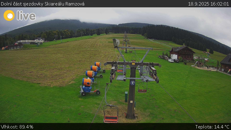 Horské atrakce Ramzová - Dolní část sjezdovky Skiareálu Ramzová - 18.9.2025 v 16:02