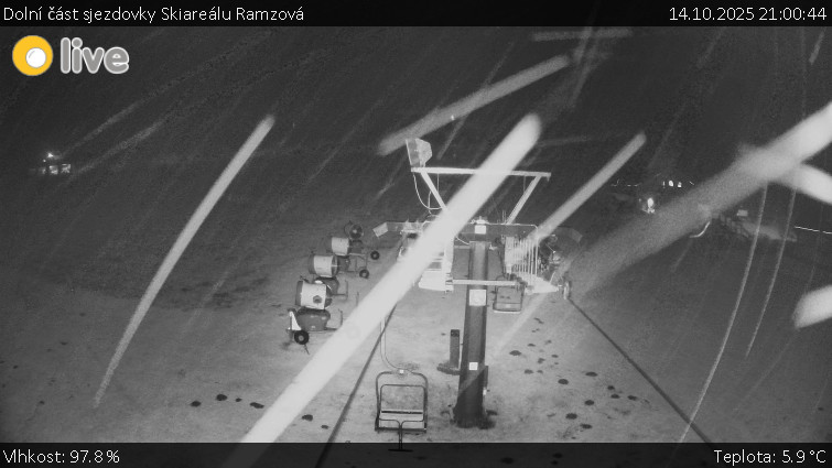 Horské atrakce Ramzová - Dolní část sjezdovky Skiareálu Ramzová - 14.10.2025 v 21:00 Horské atrakce Ramzová - Dolní část sjezdovky Skiareálu Ramzová - 14.10.2025 v 21:00