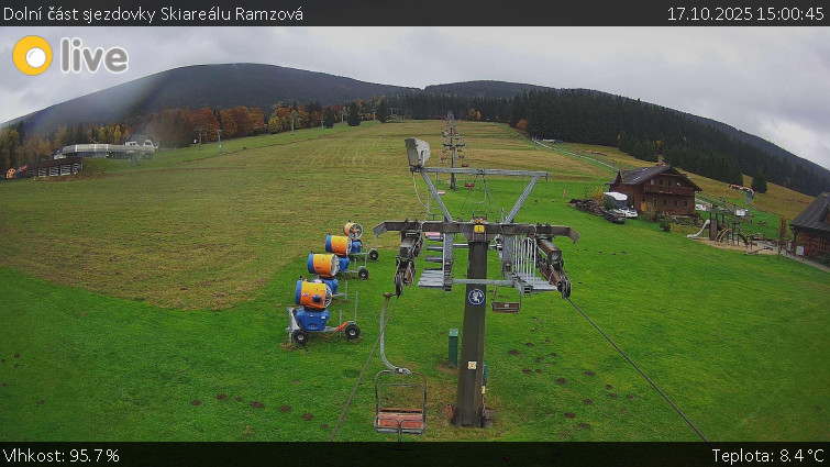 Horské atrakce Ramzová - Dolní část sjezdovky Skiareálu Ramzová - 17.10.2025 v 15:00 Horské atrakce Ramzová - Dolní část sjezdovky Skiareálu Ramzová - 17.10.2025 v 15:00