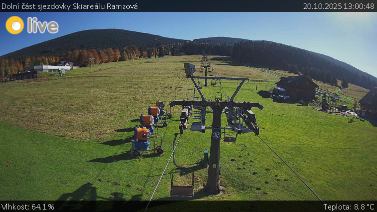 Horské atrakce Ramzová - Dolní část sjezdovky Skiareálu Ramzová - 20.10.2025 v 13:00 Horské atrakce Ramzová - Dolní část sjezdovky Skiareálu Ramzová - 20.10.2025 v 13:00