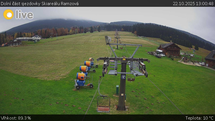 Horské atrakce Ramzová - Dolní část sjezdovky Skiareálu Ramzová - 22.10.2025 v 13:00 Horské atrakce Ramzová - Dolní část sjezdovky Skiareálu Ramzová - 22.10.2025 v 13:00