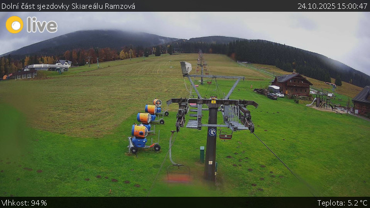 Horské atrakce Ramzová - Dolní část sjezdovky Skiareálu Ramzová - 24.10.2025 v 15:00 Horské atrakce Ramzová - Dolní část sjezdovky Skiareálu Ramzová - 24.10.2025 v 15:00