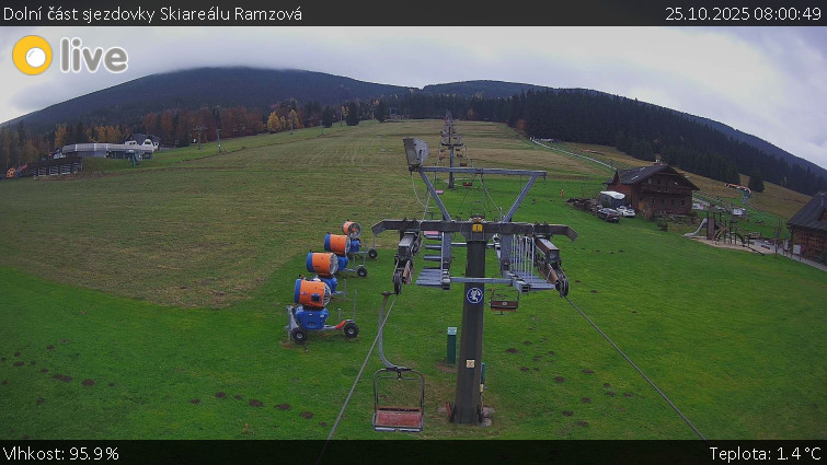 Horské atrakce Ramzová - Dolní část sjezdovky Skiareálu Ramzová - 25.10.2025 v 08:00 Horské atrakce Ramzová - Dolní část sjezdovky Skiareálu Ramzová - 25.10.2025 v 08:00