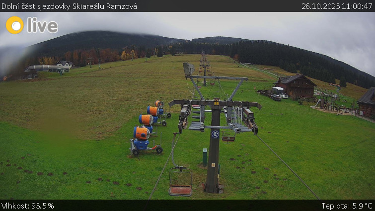 Horské atrakce Ramzová - Dolní část sjezdovky Skiareálu Ramzová - 26.10.2025 v 11:00 Horské atrakce Ramzová - Dolní část sjezdovky Skiareálu Ramzová - 26.10.2025 v 11:00