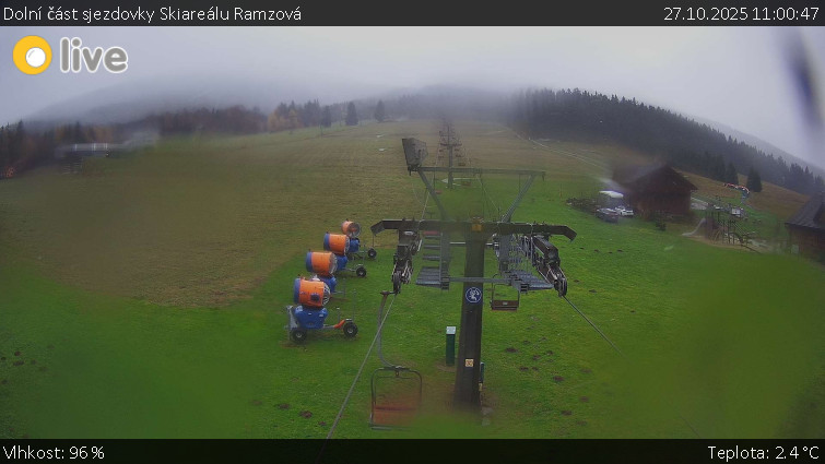 Horské atrakce Ramzová - Dolní část sjezdovky Skiareálu Ramzová - 27.10.2025 v 11:00 Horské atrakce Ramzová - Dolní část sjezdovky Skiareálu Ramzová - 27.10.2025 v 11:00