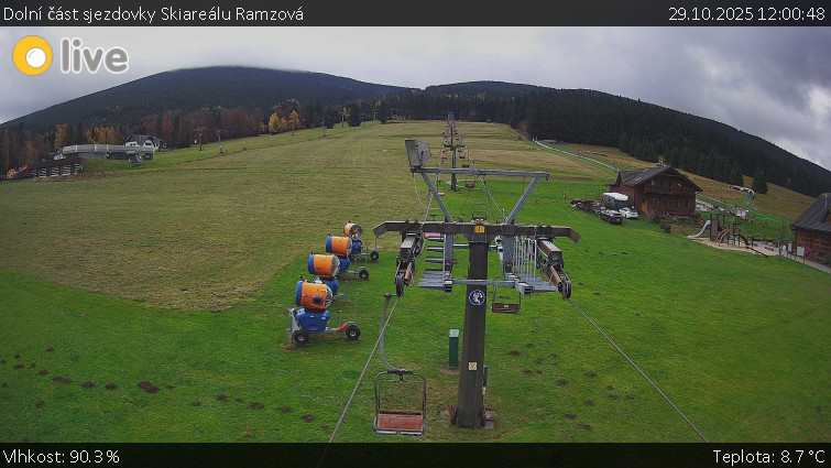 Horské atrakce Ramzová - Dolní část sjezdovky Skiareálu Ramzová - 29.10.2025 v 12:00 Horské atrakce Ramzová - Dolní část sjezdovky Skiareálu Ramzová - 29.10.2025 v 12:00