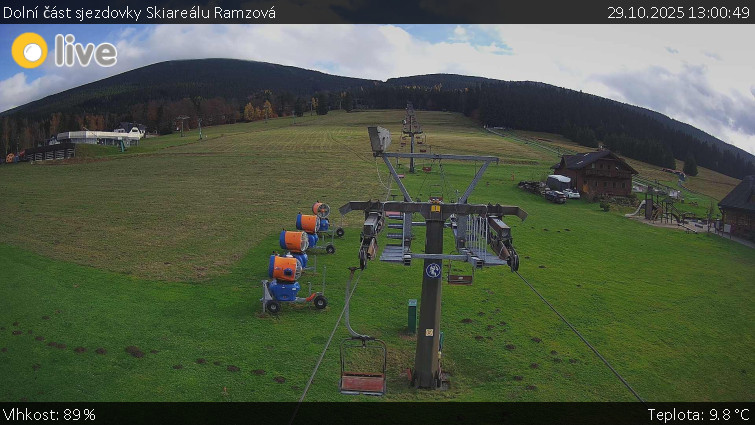 Horské atrakce Ramzová - Dolní část sjezdovky Skiareálu Ramzová - 29.10.2025 v 13:00 Horské atrakce Ramzová - Dolní část sjezdovky Skiareálu Ramzová - 29.10.2025 v 13:00