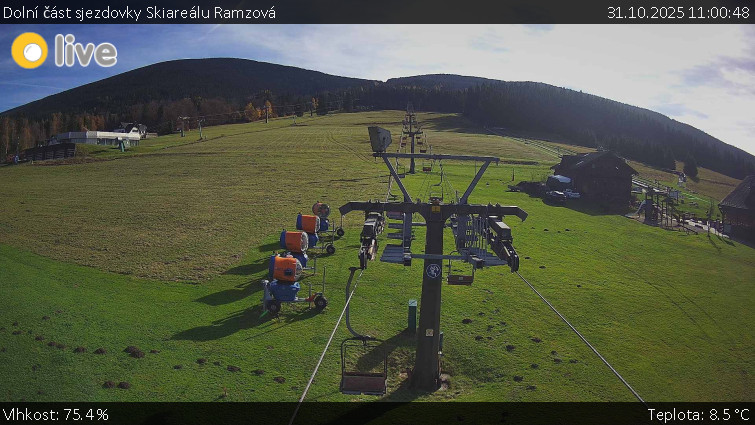 Horské atrakce Ramzová - Dolní část sjezdovky Skiareálu Ramzová - 31.10.2025 v 11:00 Horské atrakce Ramzová - Dolní část sjezdovky Skiareálu Ramzová - 31.10.2025 v 11:00
