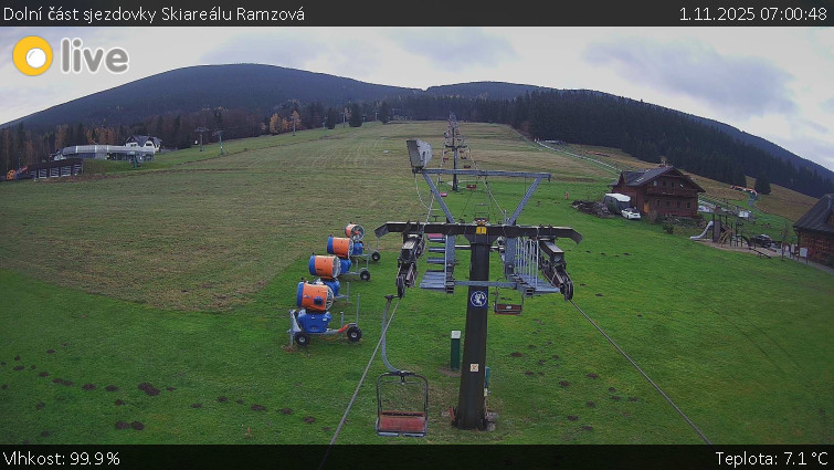 Horské atrakce Ramzová - Dolní část sjezdovky Skiareálu Ramzová - 1.11.2025 v 07:00 Horské atrakce Ramzová - Dolní část sjezdovky Skiareálu Ramzová - 1.11.2025 v 07:00
