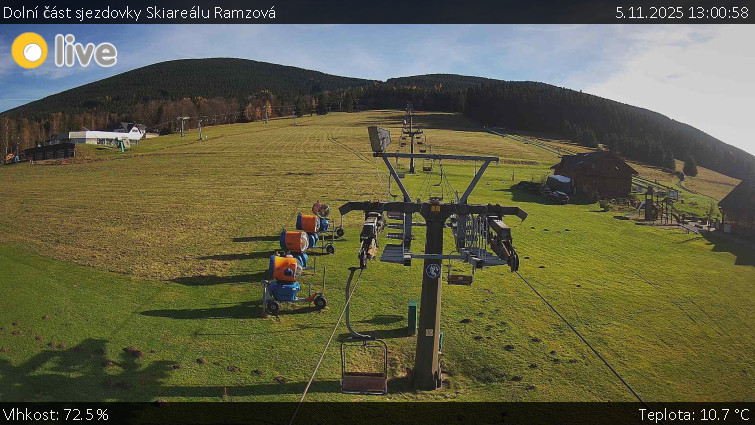 Horské atrakce Ramzová - Dolní část sjezdovky Skiareálu Ramzová - 5.11.2025 v 13:00