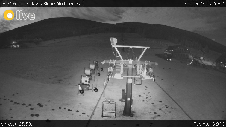 Horské atrakce Ramzová - Dolní část sjezdovky Skiareálu Ramzová - 5.11.2025 v 18:00