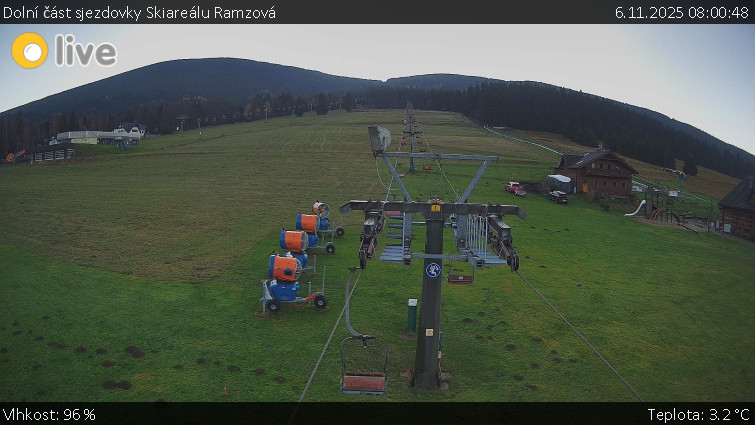 Horské atrakce Ramzová - Dolní část sjezdovky Skiareálu Ramzová - 6.11.2025 v 08:00