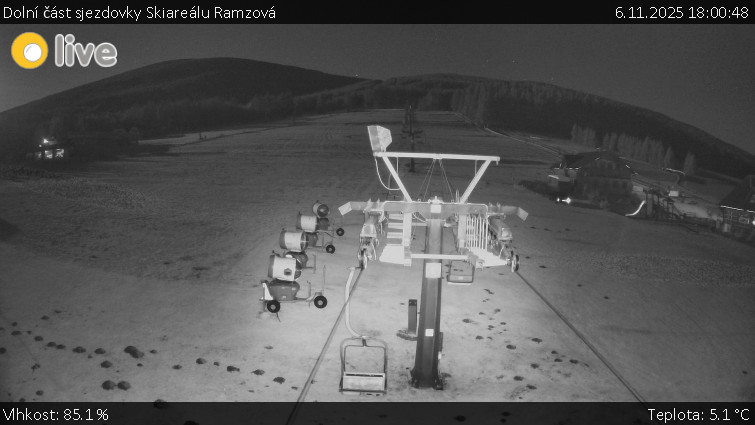 Horské atrakce Ramzová - Dolní část sjezdovky Skiareálu Ramzová - 6.11.2025 v 18:00