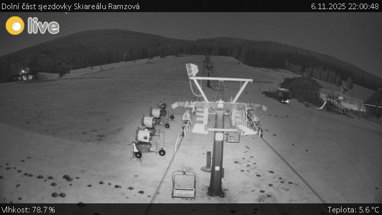 Horské atrakce Ramzová - Dolní část sjezdovky Skiareálu Ramzová - 6.11.2025 v 22:00