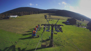 Horské atrakce Ramzová - Dolní část sjezdovky Skiareálu Ramzová - 7.11.2025 v 12:00 Horské atrakce Ramzová - Dolní část sjezdovky Skiareálu Ramzová - 7.11.2025 v 12:00