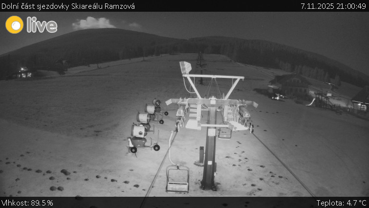 Horské atrakce Ramzová - Dolní část sjezdovky Skiareálu Ramzová - 7.11.2025 v 21:00