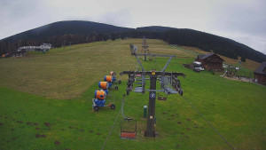 Horské atrakce Ramzová - Dolní část sjezdovky Skiareálu Ramzová - 8.11.2025 v 14:00