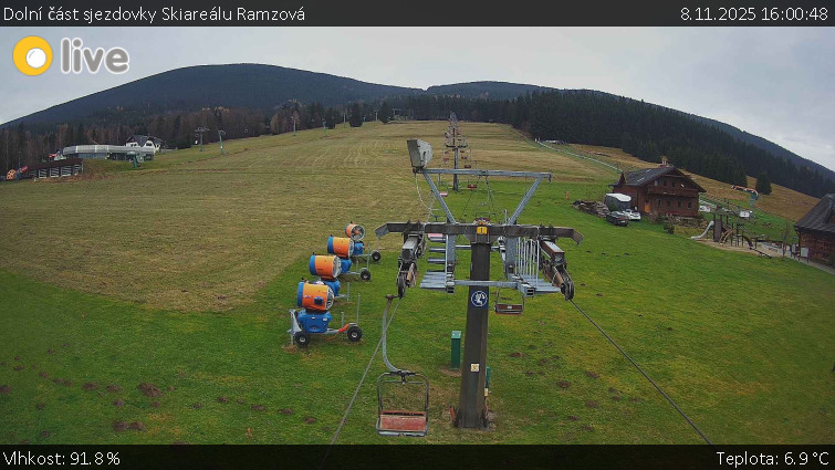 Horské atrakce Ramzová - Dolní část sjezdovky Skiareálu Ramzová - 8.11.2025 v 16:00