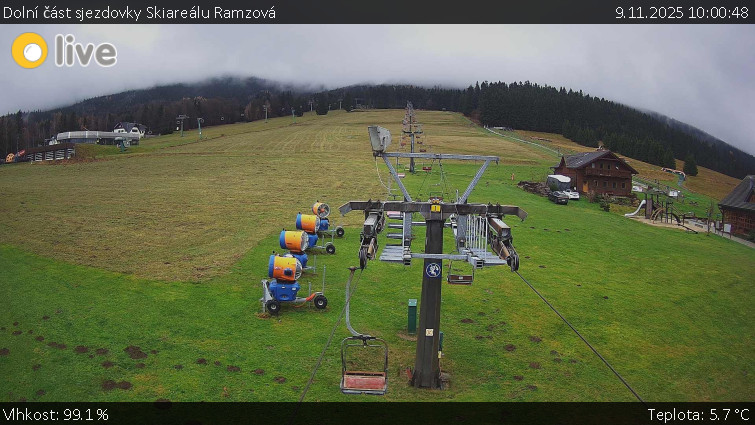 Horské atrakce Ramzová - Dolní část sjezdovky Skiareálu Ramzová - 9.11.2025 v 10:00