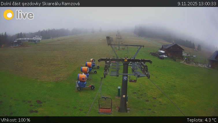 Horské atrakce Ramzová - Dolní část sjezdovky Skiareálu Ramzová - 9.11.2025 v 13:00