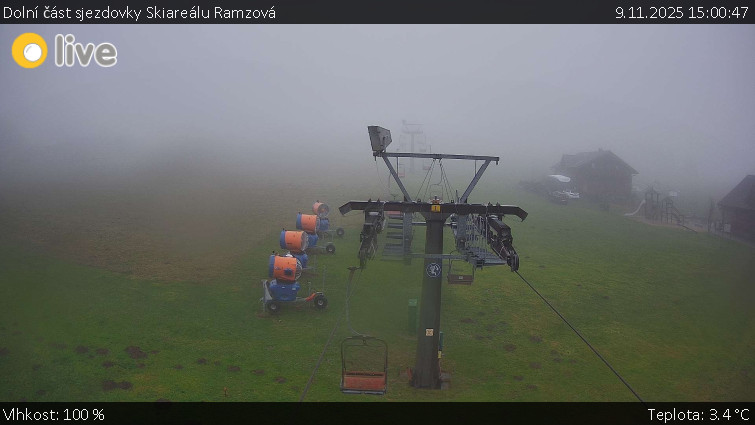 Horské atrakce Ramzová - Dolní část sjezdovky Skiareálu Ramzová - 9.11.2025 v 15:00