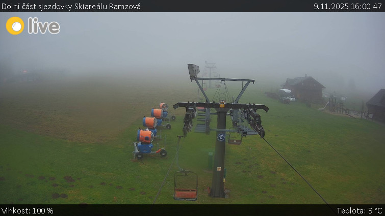 Horské atrakce Ramzová - Dolní část sjezdovky Skiareálu Ramzová - 9.11.2025 v 16:00