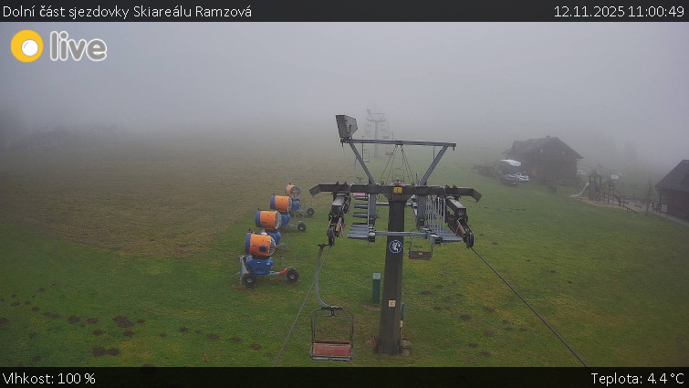 Horské atrakce Ramzová - Dolní část sjezdovky Skiareálu Ramzová - 12.11.2025 v 11:00