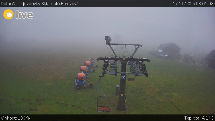 Horské atrakce Ramzová - Dolní část sjezdovky Skiareálu Ramzová - 17.11.2025 v 08:01