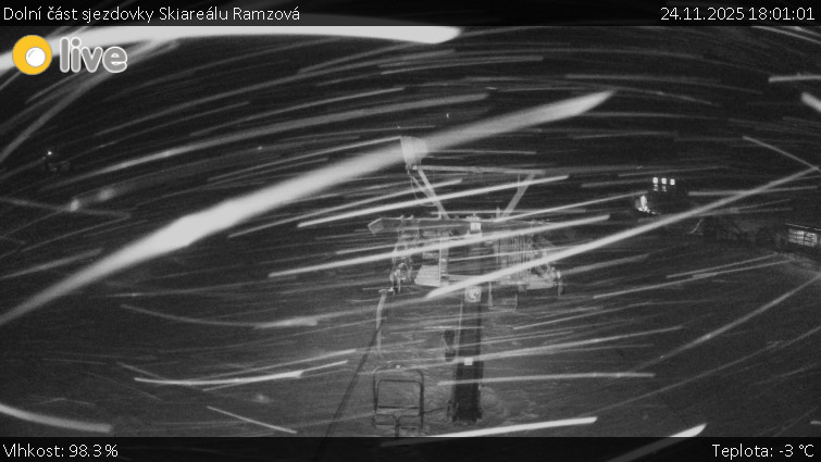 Horské atrakce Ramzová - Dolní část sjezdovky Skiareálu Ramzová - 24.11.2025 v 18:01