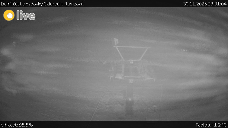 Horské atrakce Ramzová - Dolní část sjezdovky Skiareálu Ramzová - 30.11.2025 v 23:01