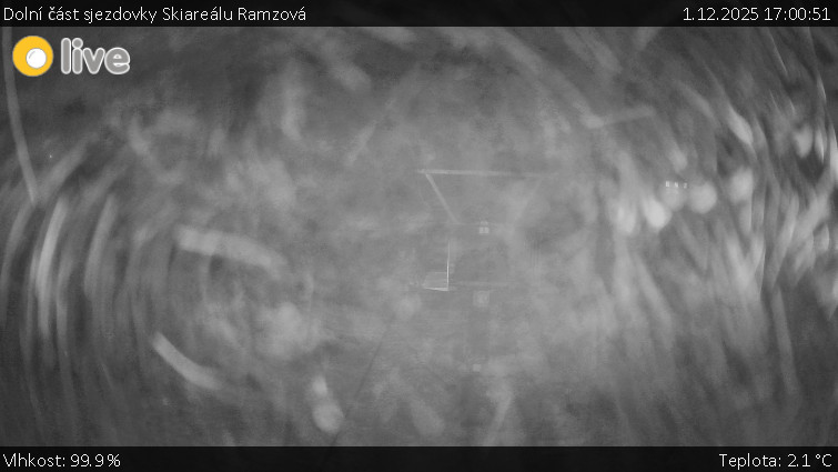 Horské atrakce Ramzová - Dolní část sjezdovky Skiareálu Ramzová - 1.12.2025 v 17:00