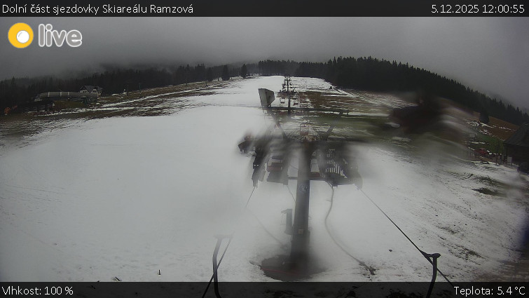 Horské atrakce Ramzová - Dolní část sjezdovky Skiareálu Ramzová - 5.12.2025 v 12:00