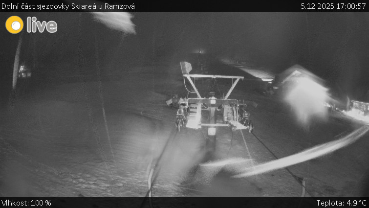 Horské atrakce Ramzová - Dolní část sjezdovky Skiareálu Ramzová - 5.12.2025 v 17:00