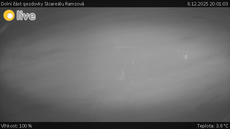 Horské atrakce Ramzová - Dolní část sjezdovky Skiareálu Ramzová - 8.12.2025 v 20:01