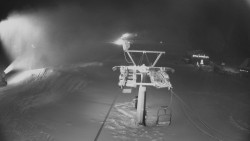 Dolní část sjezdovky Skiareálu Ramzová