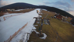 Dolní část sjezdovky Skiareálu Ramzová