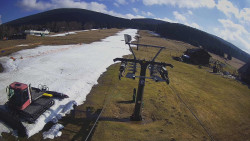 Dolní část sjezdovky Skiareálu Ramzová