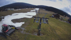 Dolní část sjezdovky Skiareálu Ramzová