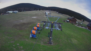 Horské atrakce Ramzová - Dolní část sjezdovky Skiareálu Ramzová - 8.4.2026 v 07:00