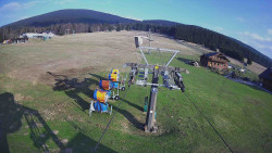 Dolní část sjezdovky Skiareálu Ramzová