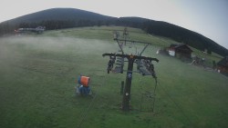 Unterer Teil der Skipiste im Skigebiet Ramzová