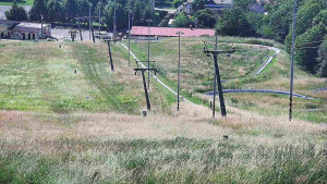 Skiareál Hlubočky - Horní část sjezdovky skiareálu Hlubočky - 23.6.2025 v 15:55