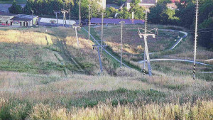Skiareál Hlubočky - Horní část sjezdovky skiareálu Hlubočky - 1.7.2025 v 05:55